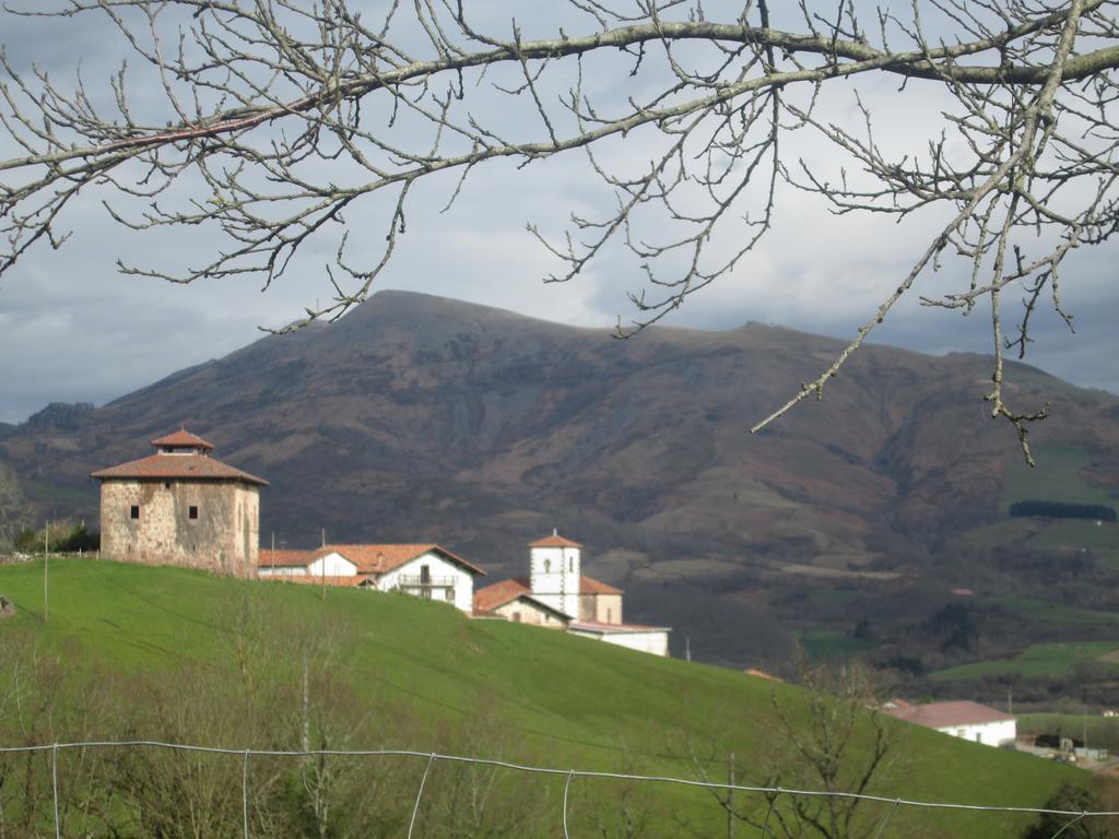 Zuaztoy de Azpilcueta Apaiolarre旅馆 外观 照片